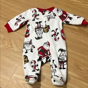 Carter’s Newborn‎ White Fleece Cookies & Milk Christmas Footed Sleeper